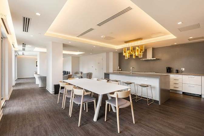 Furnished Private Room | All-Inclusive | Prime Downtown (Yonge & Gloucester)