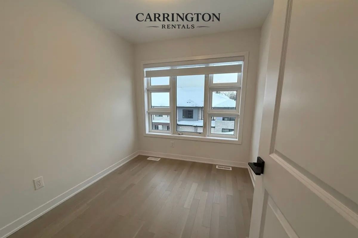 Modern Luxury Townhome for Lease in Unionville | 3 Bed • 3 Bath