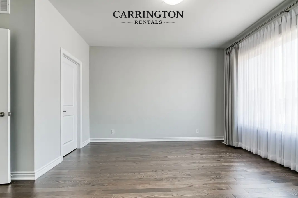 Elegant Townhouse for Lease in Markham | 3 Bed • 3 Bath