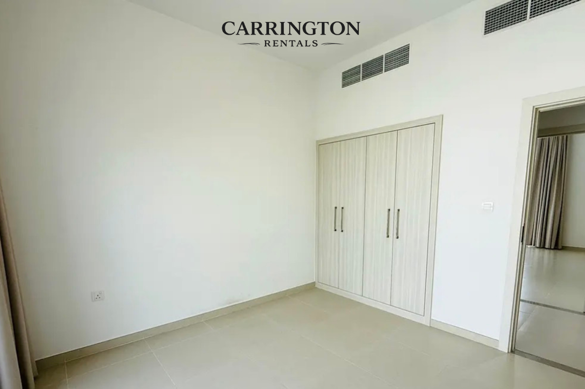 Modern Arabella Townhouse | 3 Bed + Maid’s Room • 4 Bath