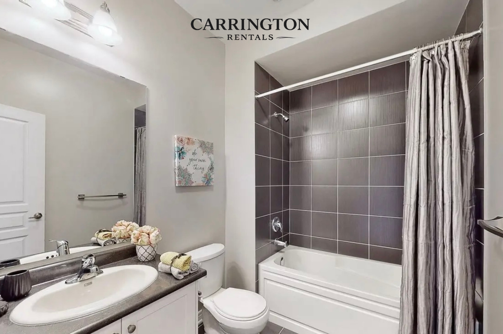 Elegant Townhouse for Lease in Markham | 3 Bed • 4 Bath