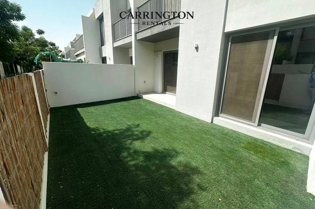 Elegant Family Villa in Elan, Tilal Al Ghaf | 3 Bed + Maid’s Room • 4 Bath