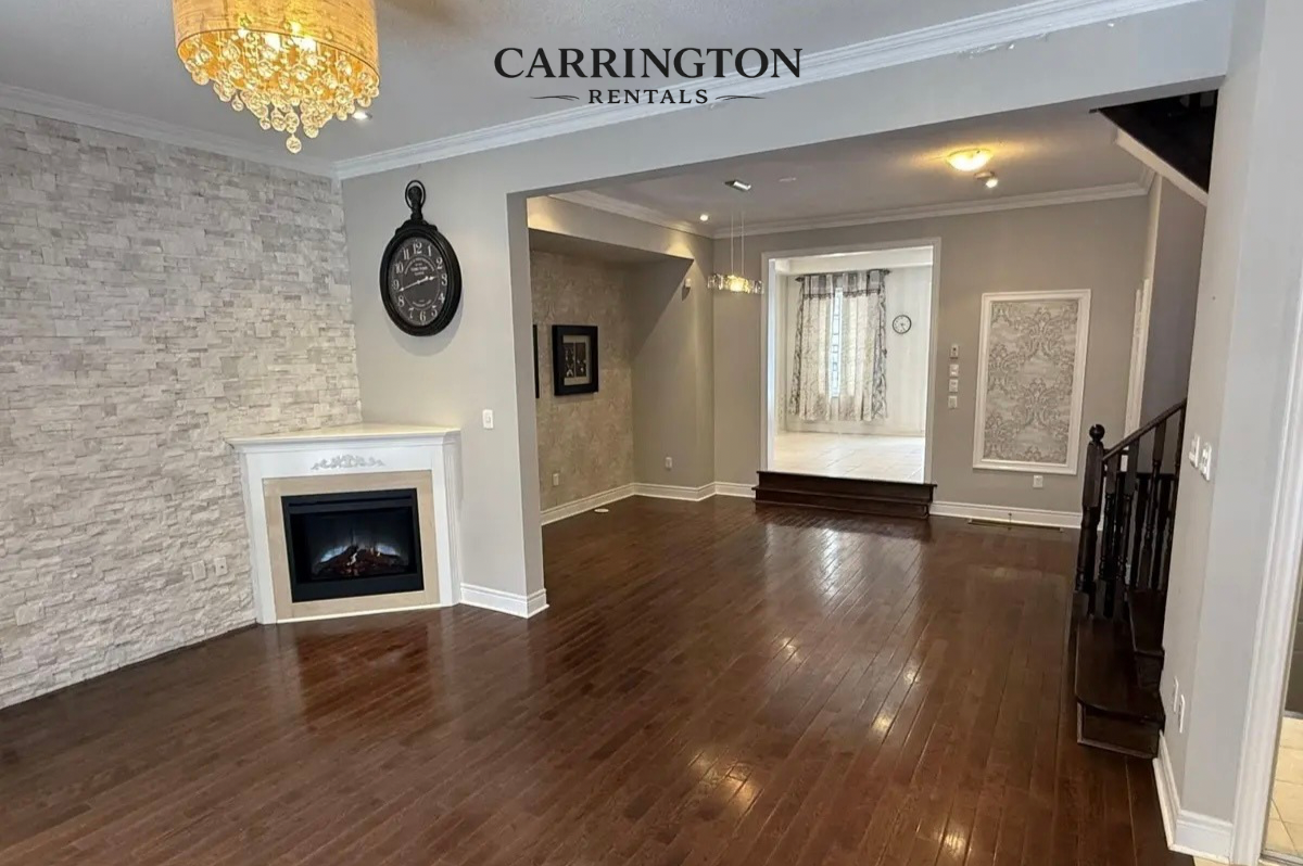 Elegant Townhome for Lease in Unionville | 3 Bed • 4 Bath
