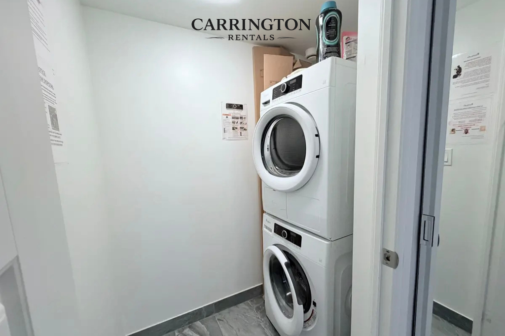 Modern Condo Apartment for Lease in Unionville | 1+1 Bed • 1 Bath
