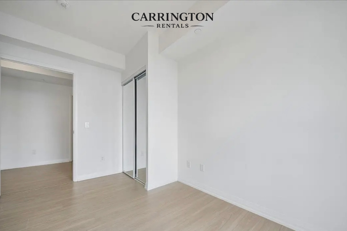 2 Bedroom, 2 Bathroom Luxury Suite in Toronto’s Entertainment District