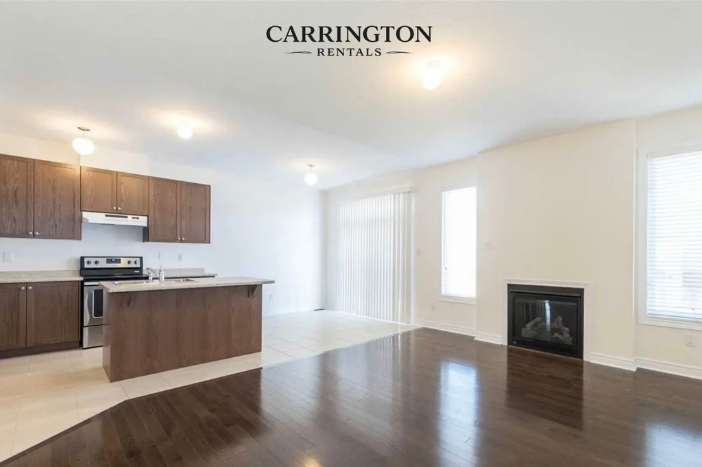 Elegant Townhouse for Lease in Markham | 3 Bed • 3 Bath