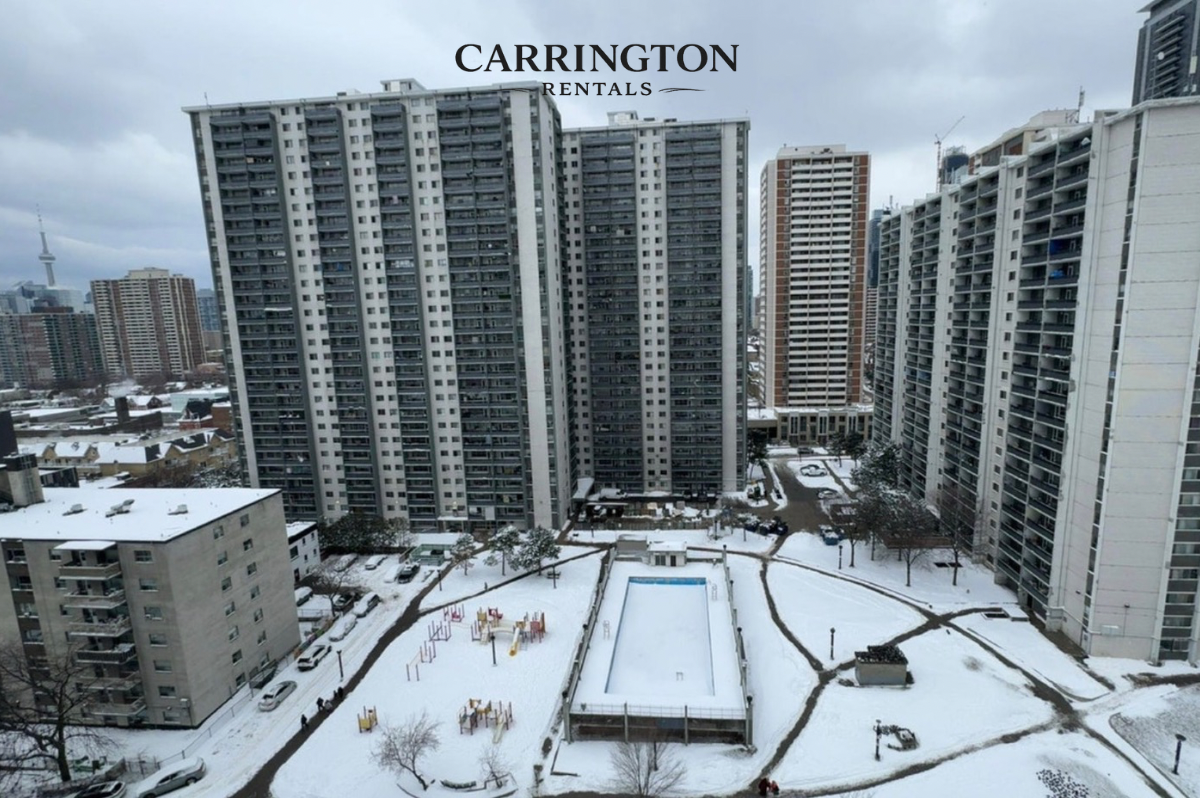 Downtown Toronto Room for Rent Near Sherbourne Station