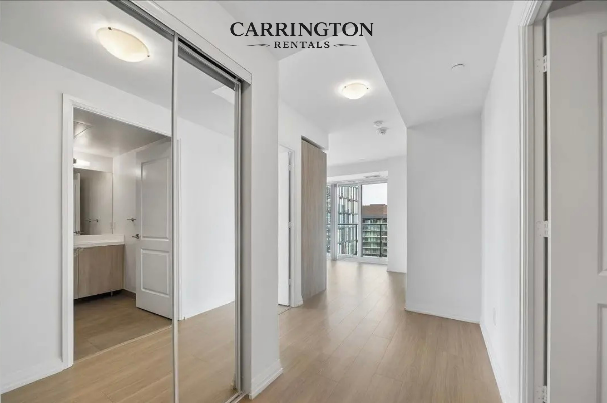 2 Bedroom, 2 Bathroom Luxury Suite in Toronto’s Entertainment District