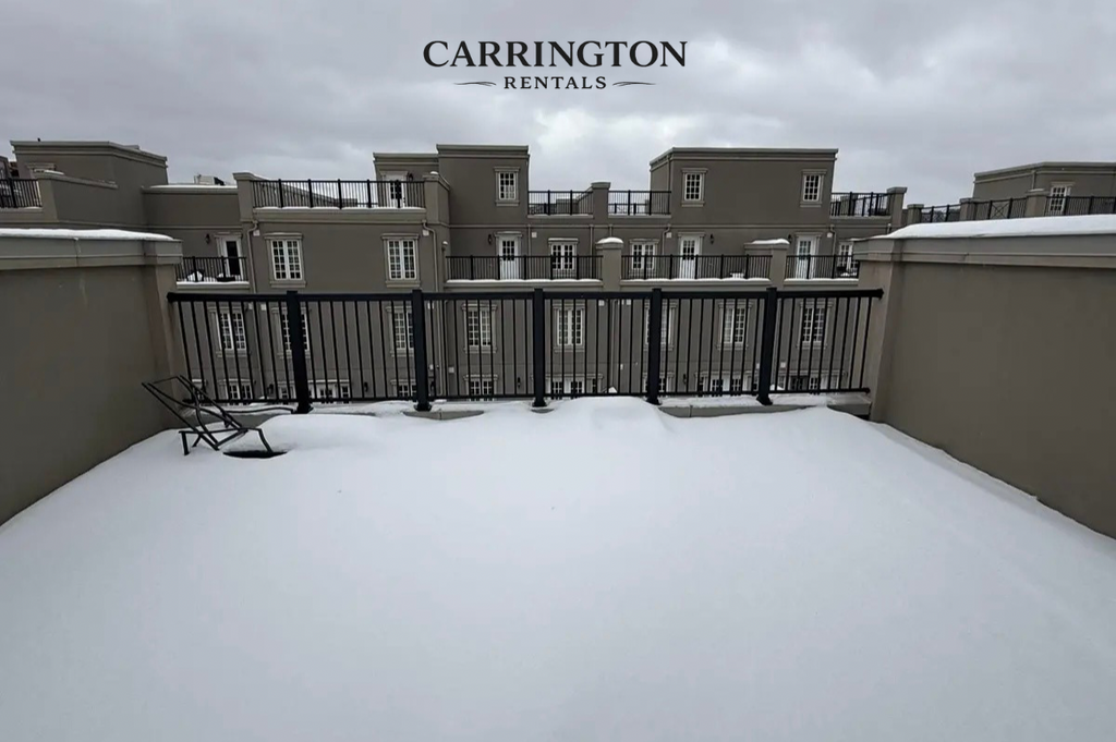 Elegant Townhome for Lease in Unionville | 3 Bed • 4 Bath