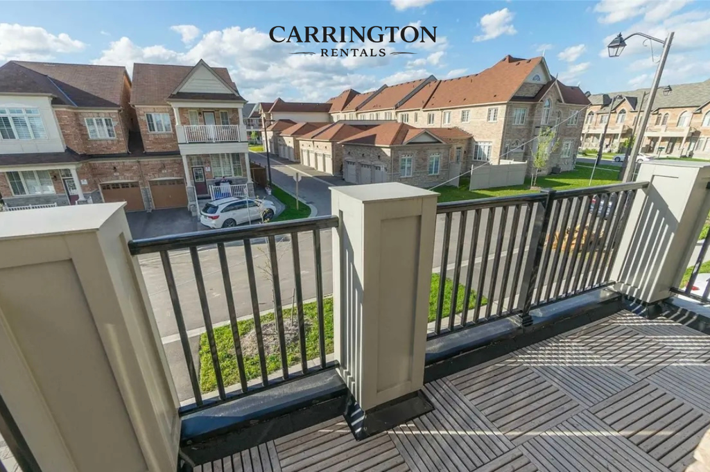 Elegant Townhouse for Lease in Markham | 3 Bed • 3 Bath