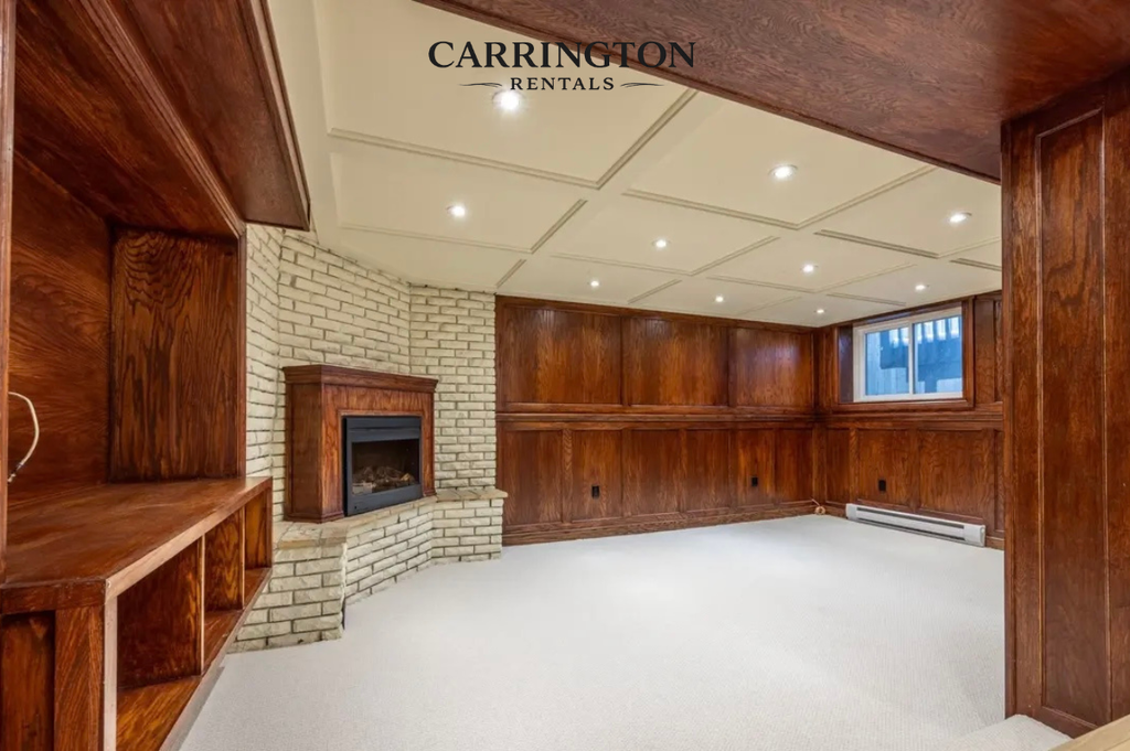 Elegant Detached Family Home in Davisville Village | 3+1 Bed • 2 Bath