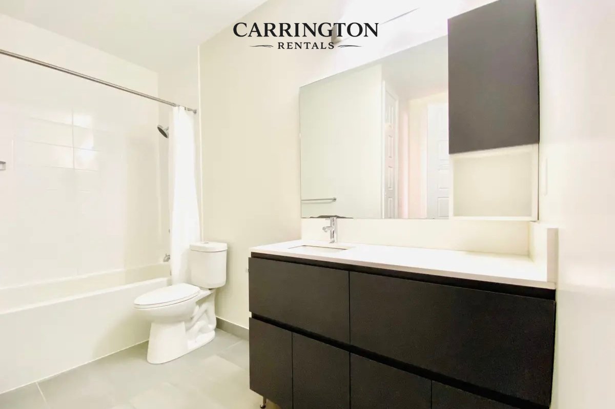 Luxury Condo Apartment for Lease in Uptown Markham | 1+1 Bed • 1 Bath