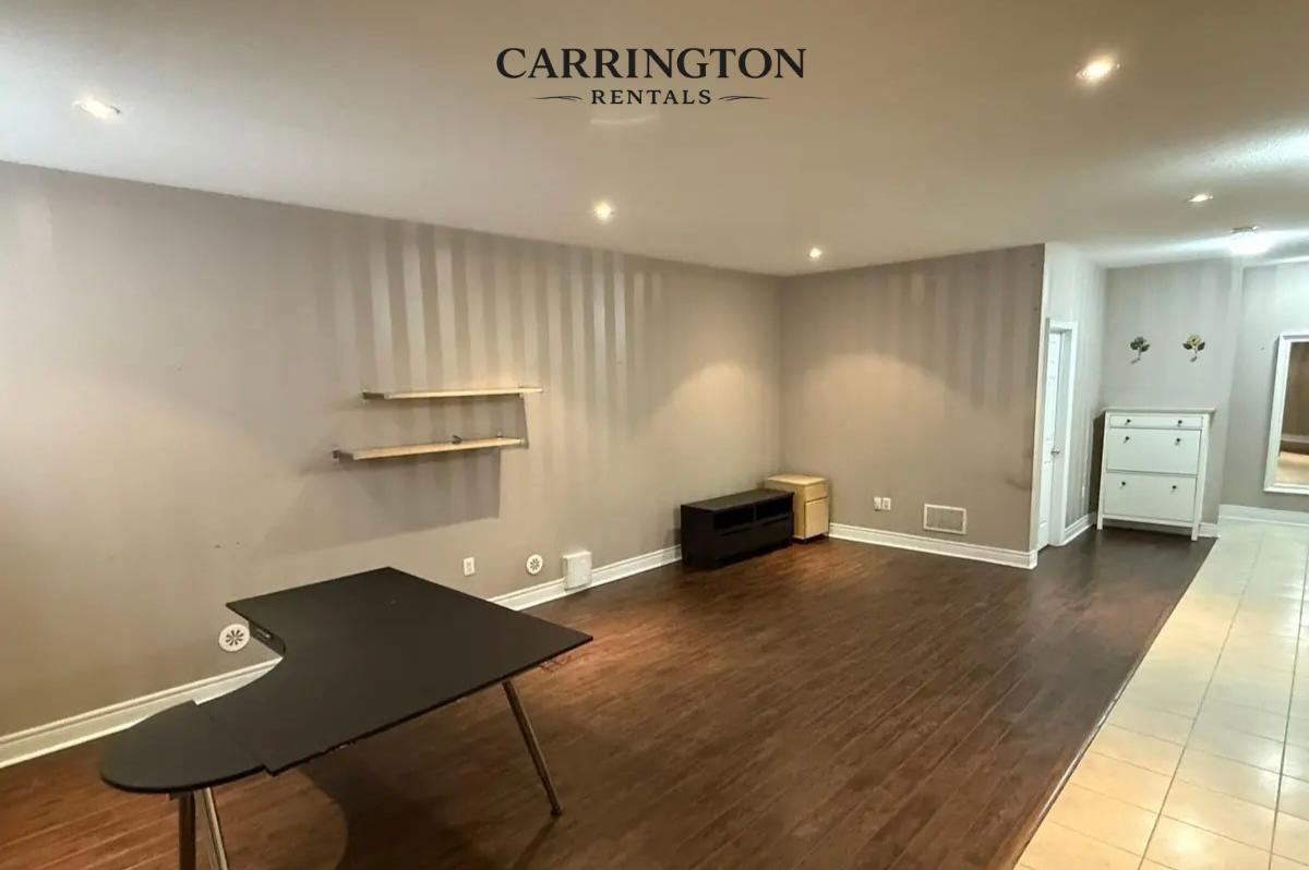 Elegant Townhome for Lease in Unionville | 3 Bed • 4 Bath