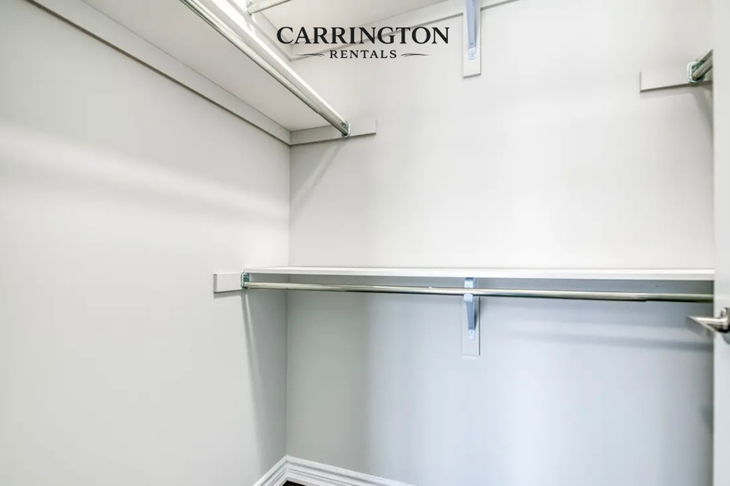 Elegant Townhouse for Lease in Markham | 3 Bed • 3 Bath