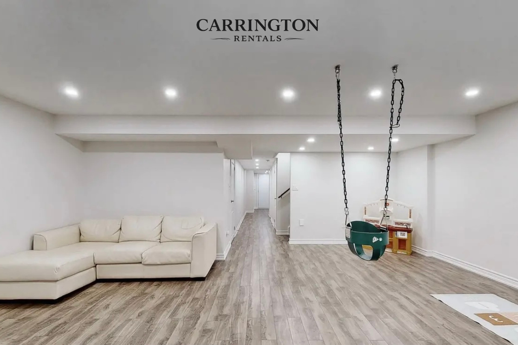 Elegant Townhouse for Lease in Markham | 3 Bed • 4 Bath