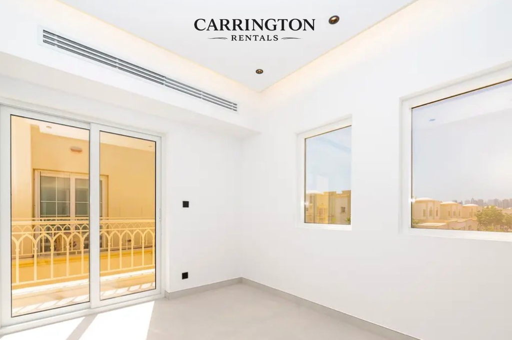 Turnkey Springs Townhouse | 2 Bed • 3 Bath